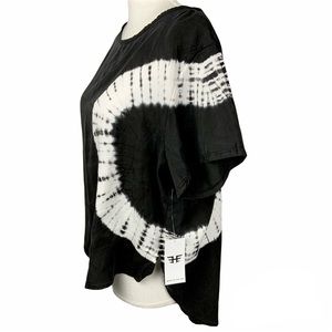 Heroine Sport Womens Top Blouse Medium Tie Dye Black White Short Sleeve NWT
